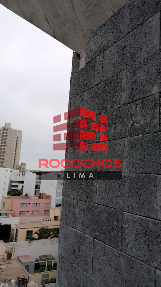 Enchape de ladrillo rococho