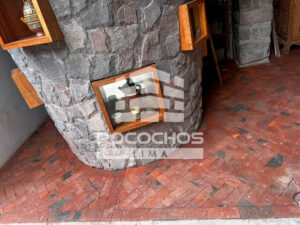 Enchape de ladrillo rococho