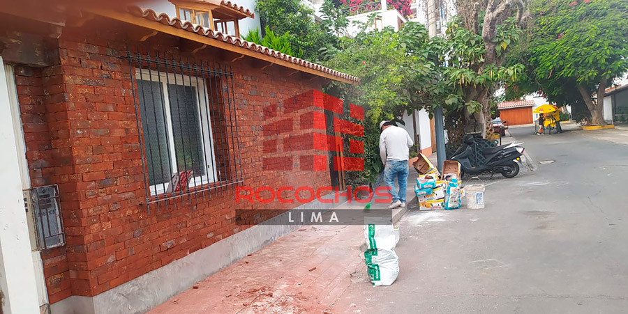 Enchape de ladrillo rococho