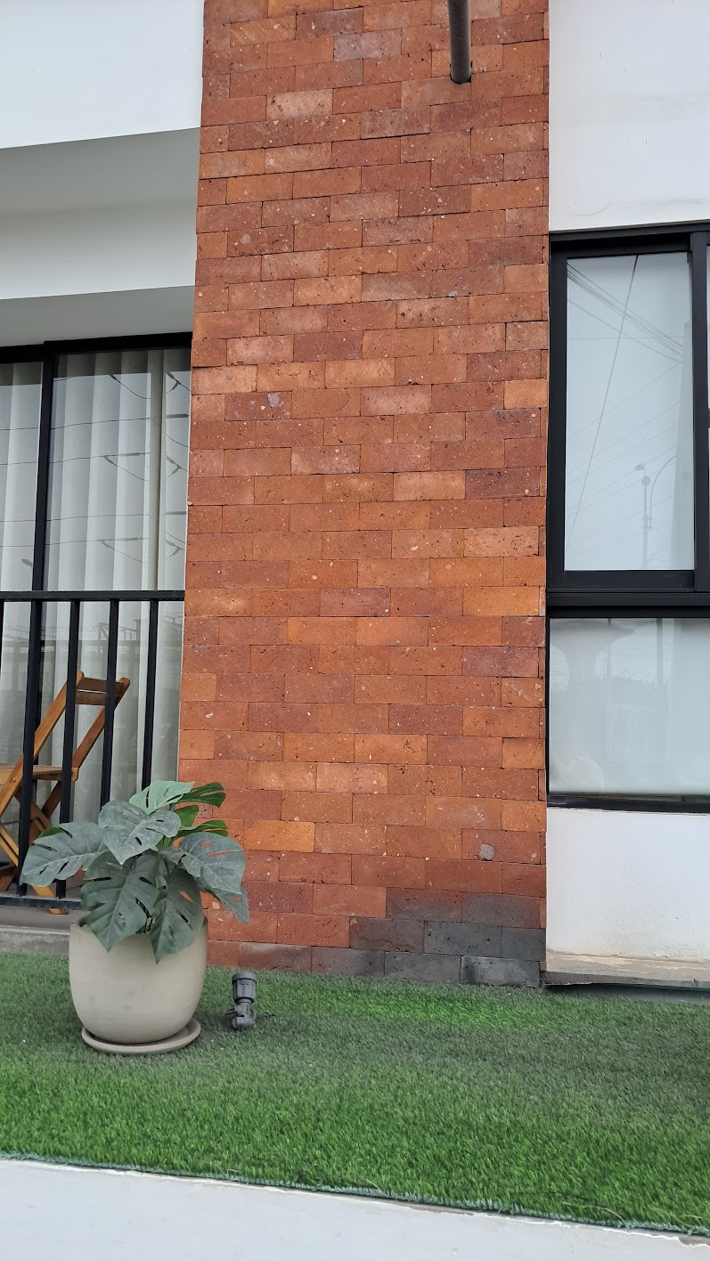 Enchape de ladrillo rococho modelo Veneciano